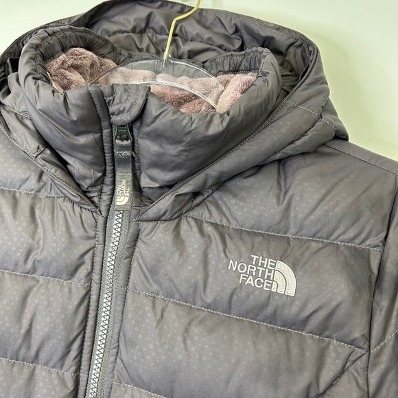 North Face Down Puffer Jacket Girls Size Large Gray Hooded Winter Coat - Picture 2 of 9